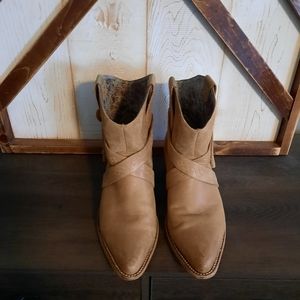 Ariat leather with fringe ankle boots